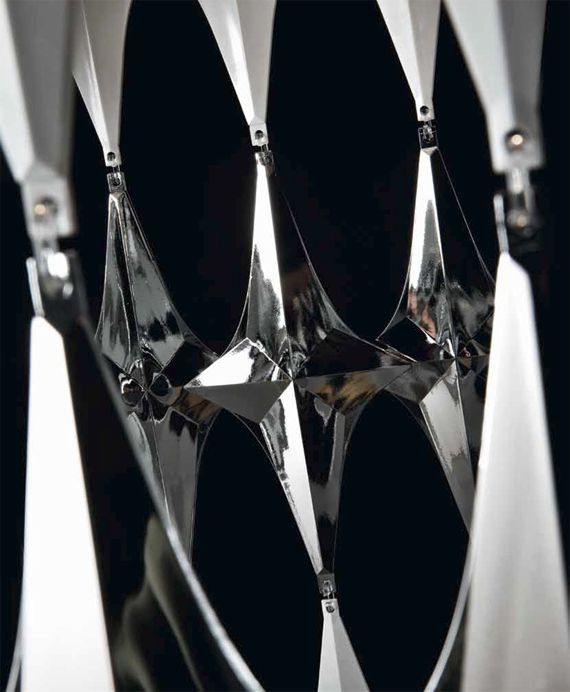 Настенный светильник "Mr.e. ap Bianco" Facon de Venise с модульными элементами из стекла
Настенный светильник "Mr.e. ap Bianco" Facon de Venise с модульными элементами из стекла