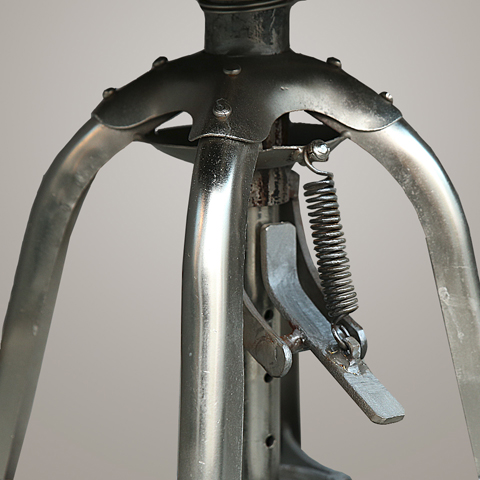 Стул винд с дубовым сидением 
Стул винд с дубовым сидением