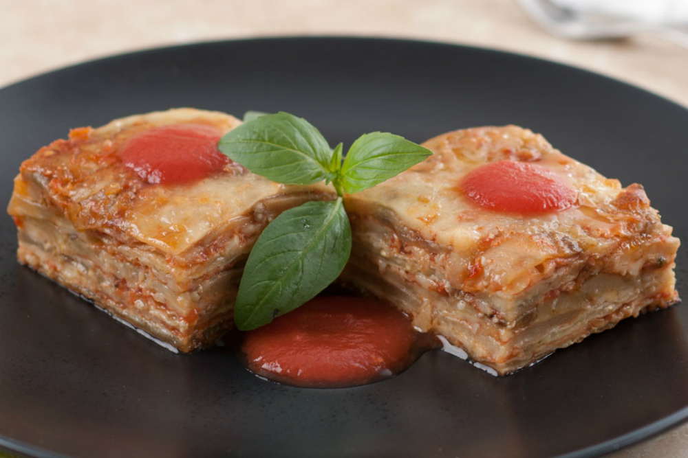 Баклажаны пармеджано, рецепт итальянской домашней кухни