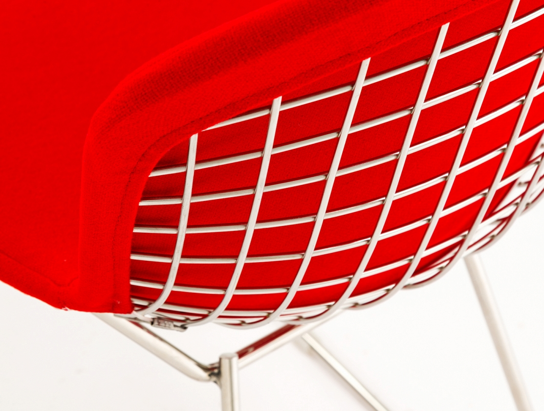 

Стул Bertoia с обивкой