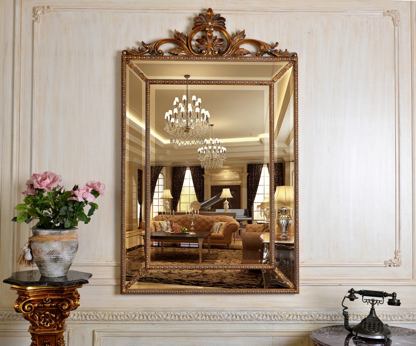 

Настенное зеркало в раме Ambren Gold