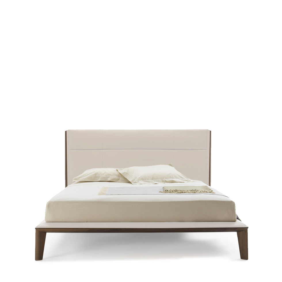 

Кровать Monique Queen Size 160х200 с обивкой бежевого цвета