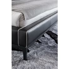Кровать из экокожи 160X200 см Кровать из экокожи 160X200 см