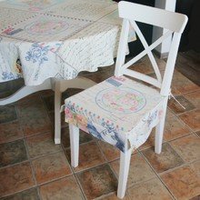 Двухсторонняя сидушка на стул Туманное письмо Двухсторонняя сидушка на стул Туманное письмо