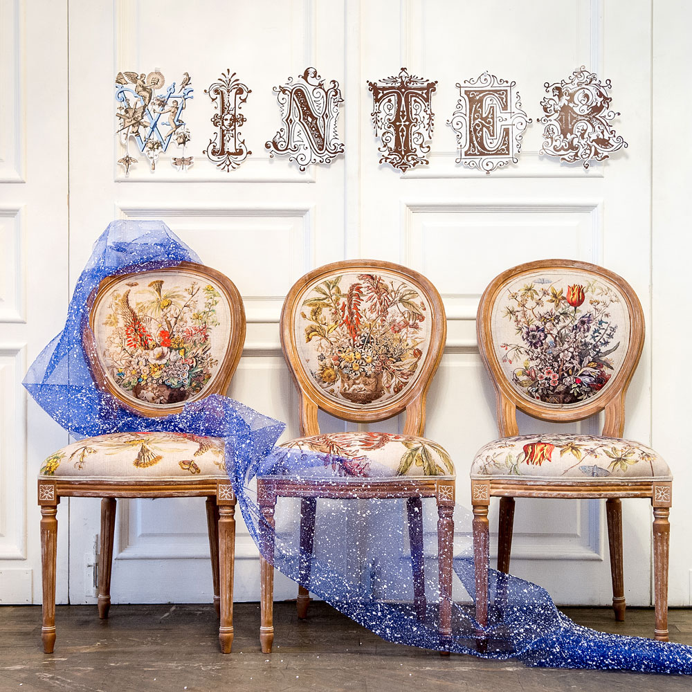 

Стул 12 месяцев цветения версия январь бежевого цвета