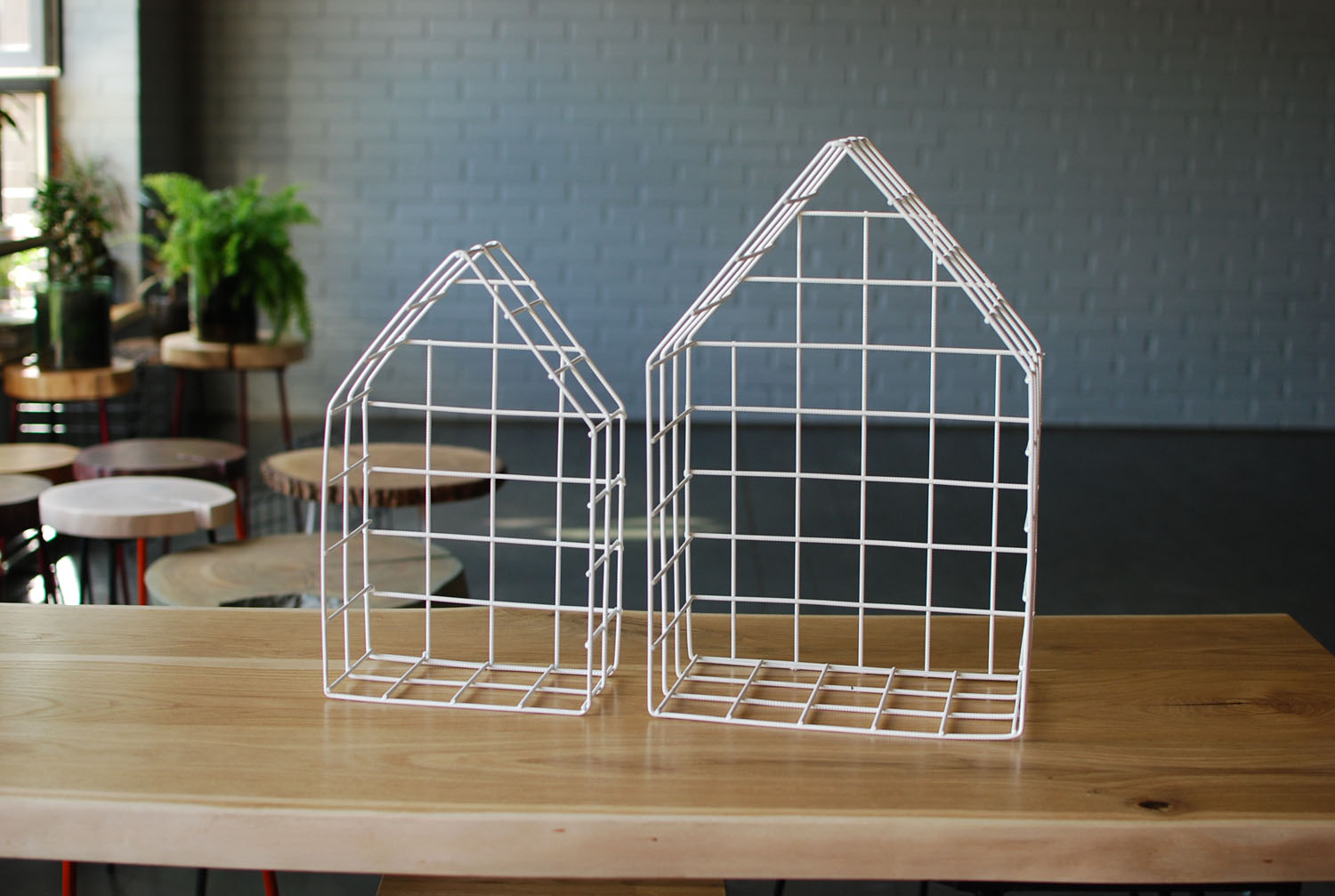 

Полка-домик White s белого цвета