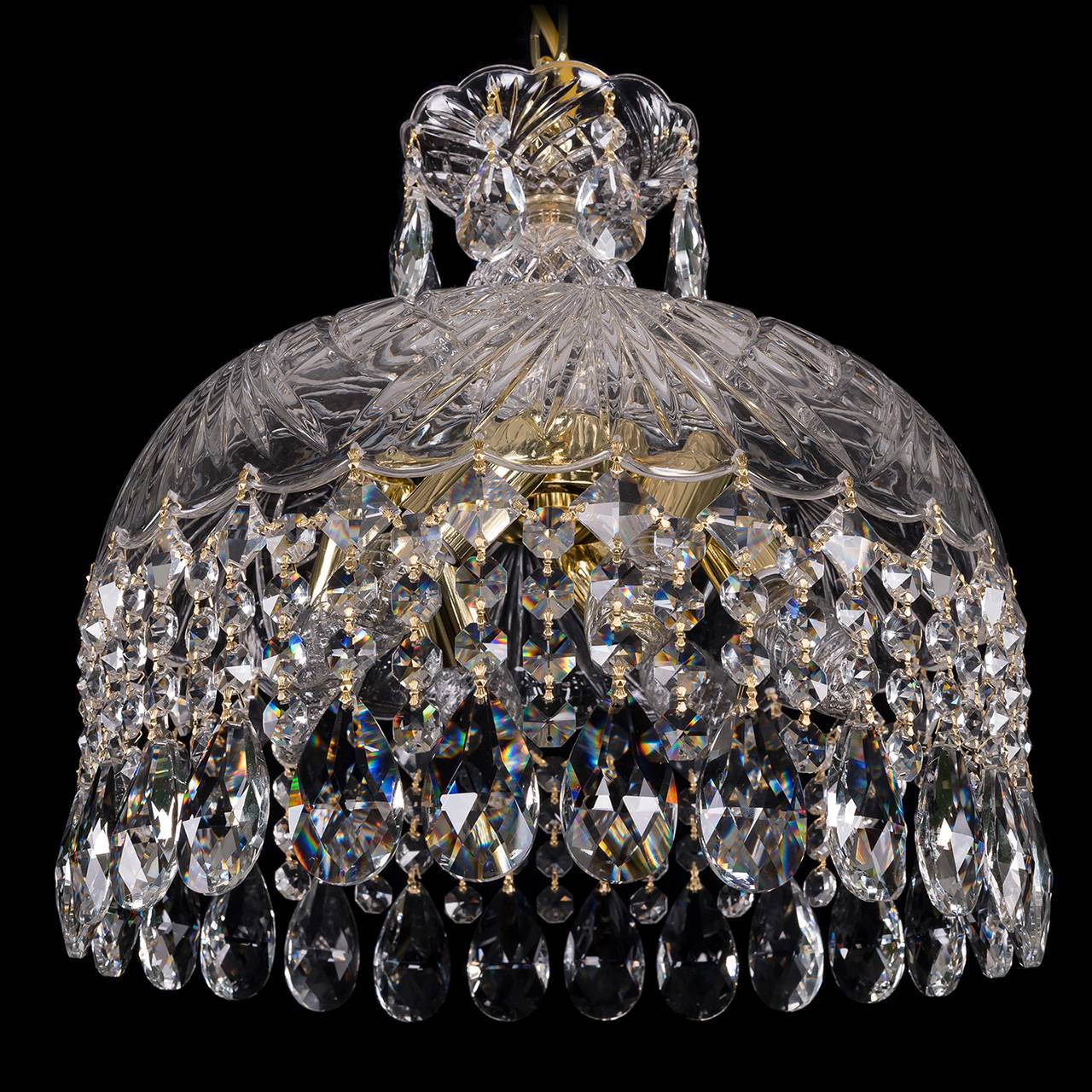 

Подвесная люстра Bohemia Ivele с декоративным плафоном из хрусталя