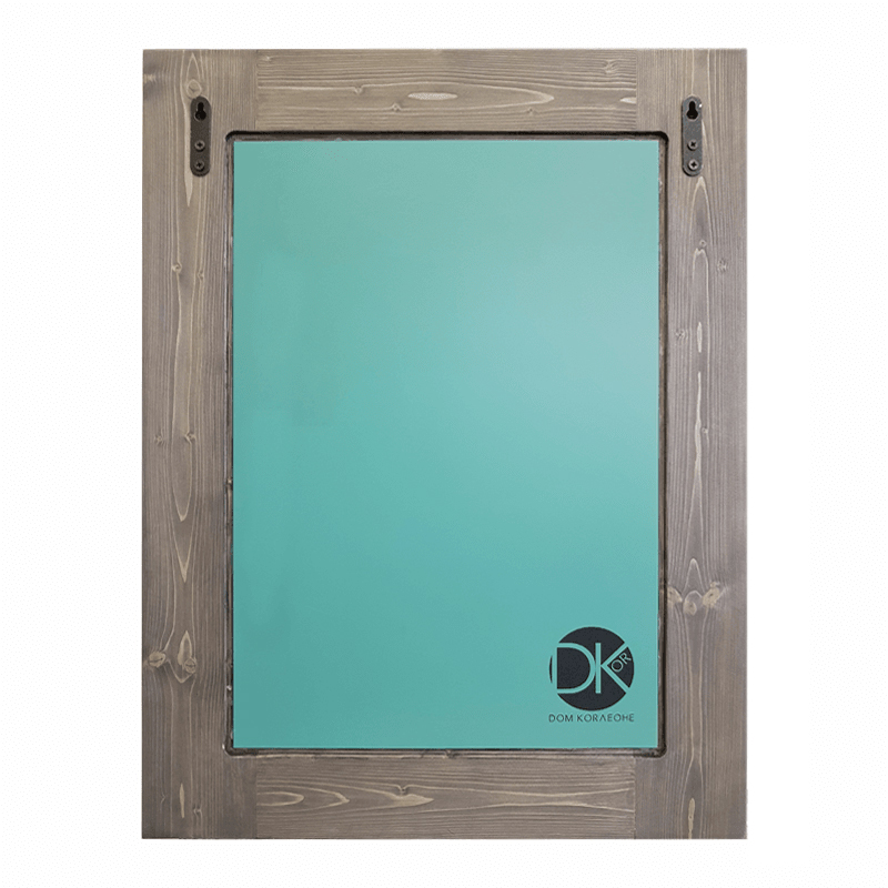 

Настенное зеркало шебби шик в зеленой раме из массива сосны 55х55