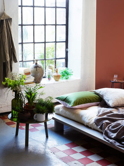 Фотография: Спальня в стиле Восточный, Флористика, Стиль жизни, Советы, Цветы – фото на INMYROOM