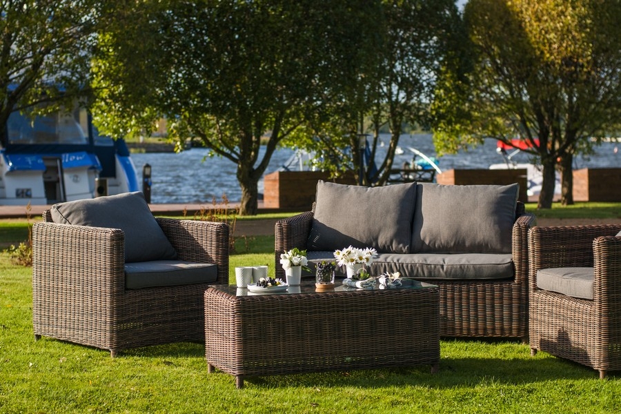 

Диван макиато шоколадного оттенка