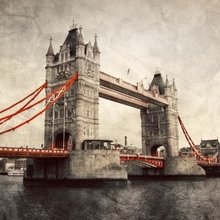 Дизайнерская модульная картина "Город в сером" Дизайнерская модульная картина "Город в сером"