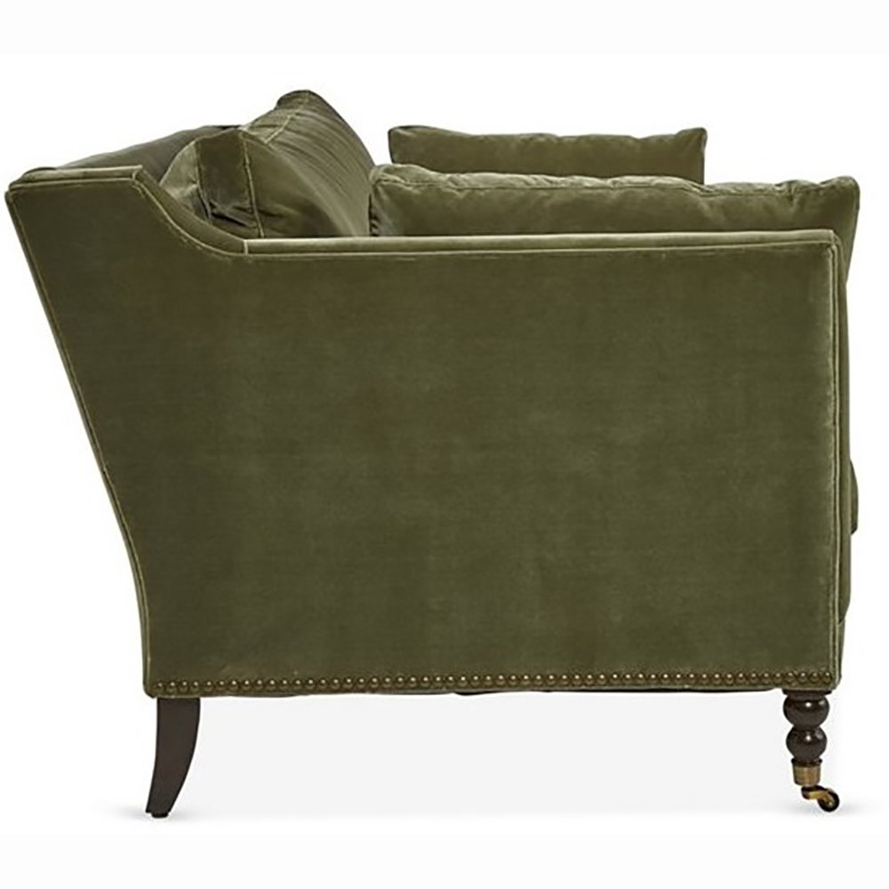

Диван Madeline Sofa зеленого цвета
