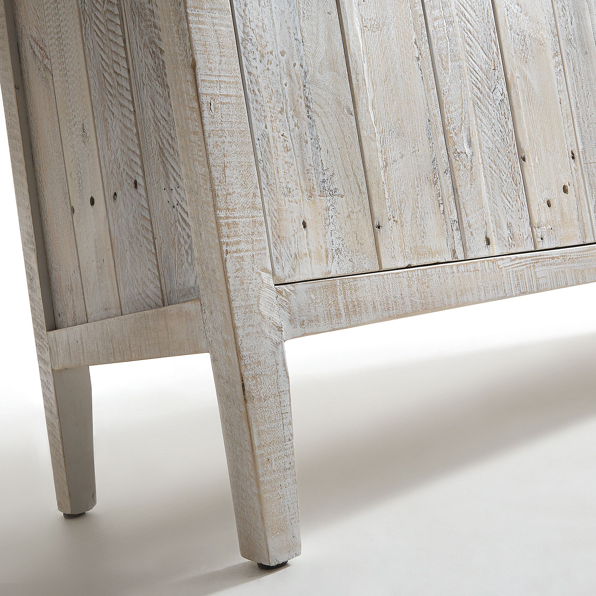 

Сервант беленый Julia Grup Woody