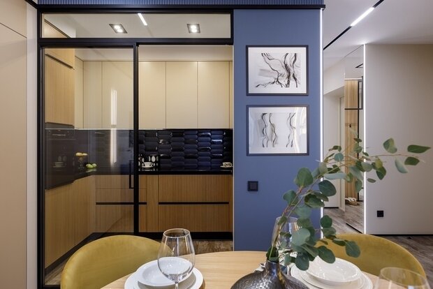 Фотография: Кухня и столовая в стиле Современный, Переделка, 4 и больше, Set Bureau – фото на INMYROOM