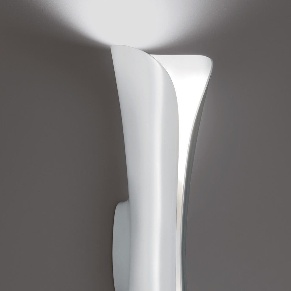 

Настенный светильник Artemide Cadmo