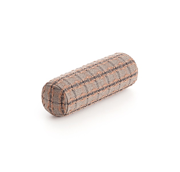 

Подушка-рол Checks Terracotta серо-терракотового цвета
