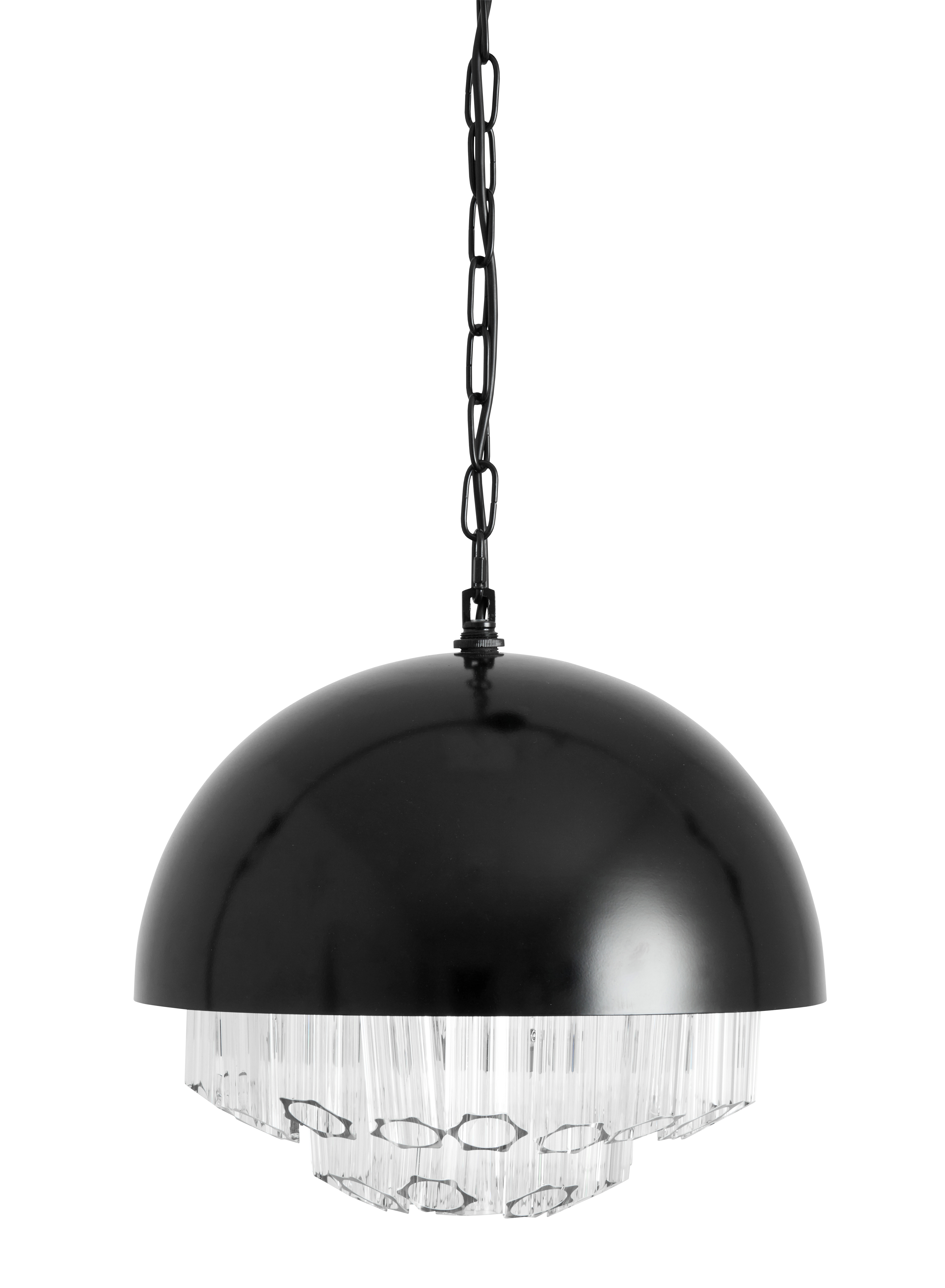 

Подвесная люстра черного цвета