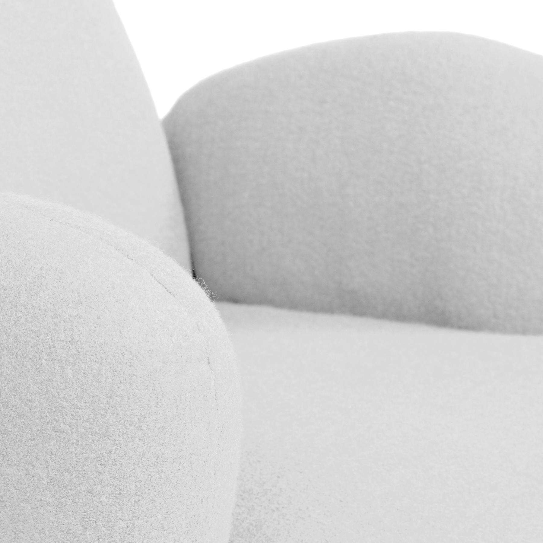 

Кресло Bottle Chair белого цвета