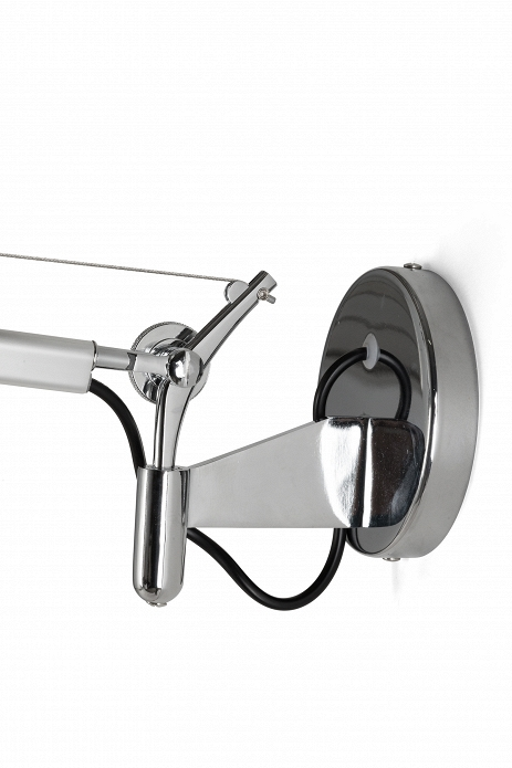 

Настенный светильник Tolomeo с белым абажуром