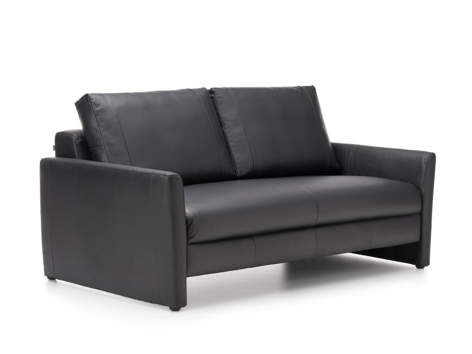 

Прямой кожаный диван Dalmas черного цвета