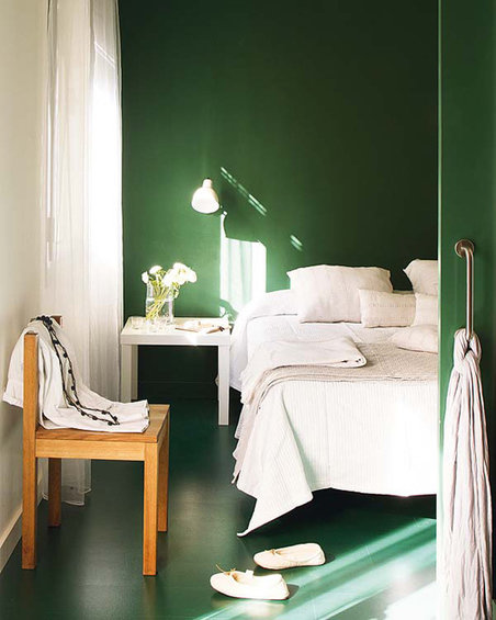 Фотография: Спальня в стиле Восточный, Минимализм, Малогабаритная квартира, Квартира, Цвет в интерьере, Дома и квартиры, Зеленый – фото на INMYROOM