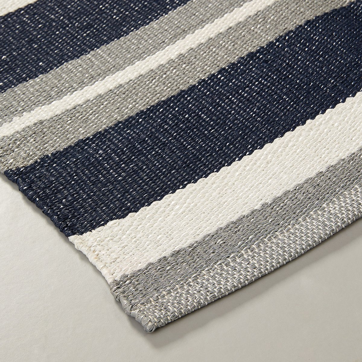 

Ковер Apus Rug Pvc серо-синего цвета 150х70