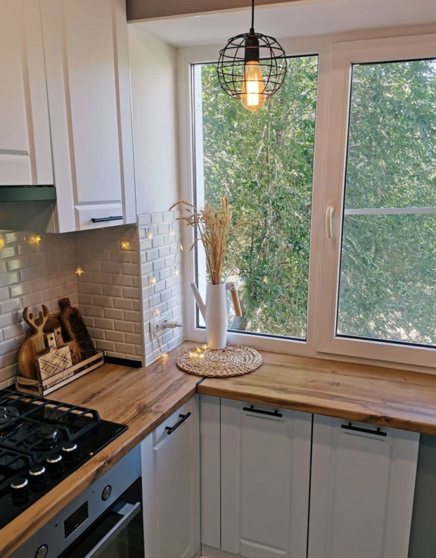 Фотография: Кухня и столовая в стиле Скандинавский, Ремонт на практике, интерьер хрущевке – фото на INMYROOM