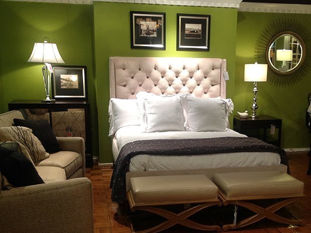 Фотография: Спальня в стиле Классический, Декор интерьера, Квартира, Дом, Декор, Зеленый – фото на INMYROOM