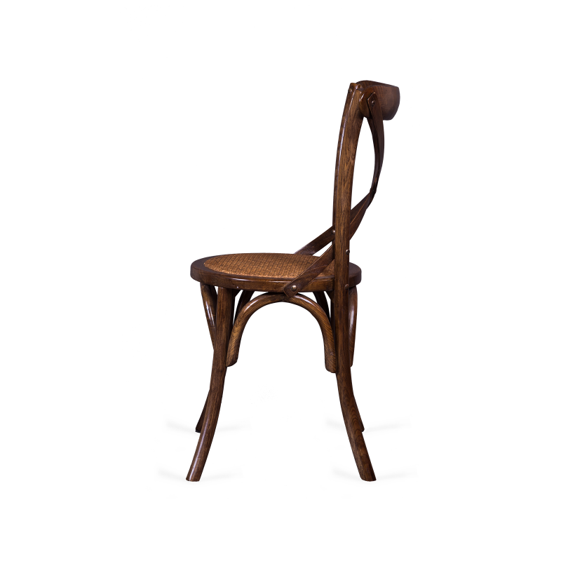 

Стул Crosshair Cirk из массива дуба с ротанговым сиденьем