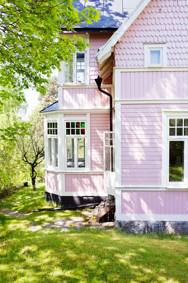 Фото из портфолио Идиллическая романтично-розовая вилла в пригороде Стокгольма  – фотографии дизайна интерьеров на INMYROOM
