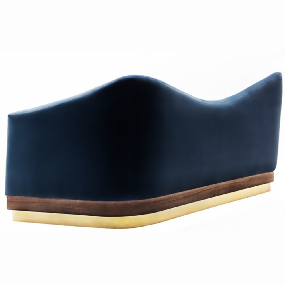 

Диван Hughes Sofa синего цвета
