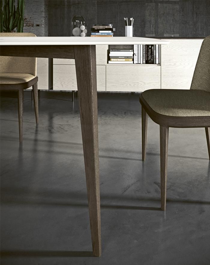 

Обеденный стол Prado с белой столешницей