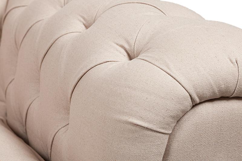 

Диван The Pettite Kensington Upholstered
