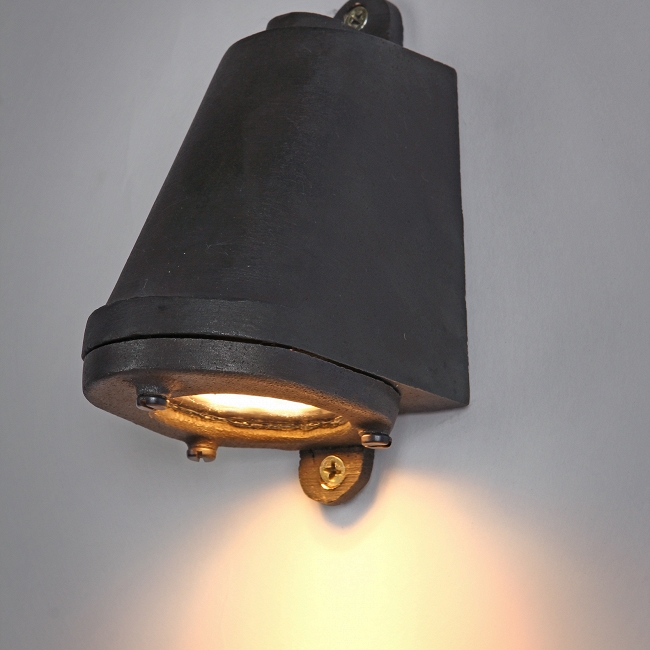 

Настенный светильник Mast Light серого цвета