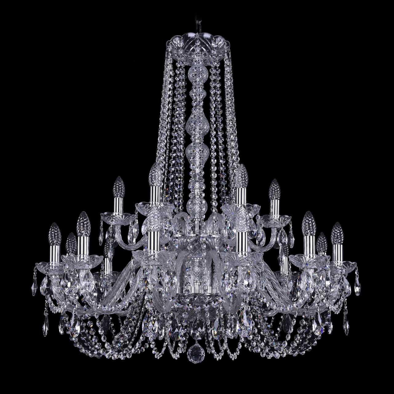 

Подвесная люстра в виде свечей с хрустальными подвесками