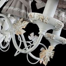 Подвесная люстра Maytoni Putto с бежевыми абажурами Подвесная люстра Maytoni Putto с бежевыми абажурами