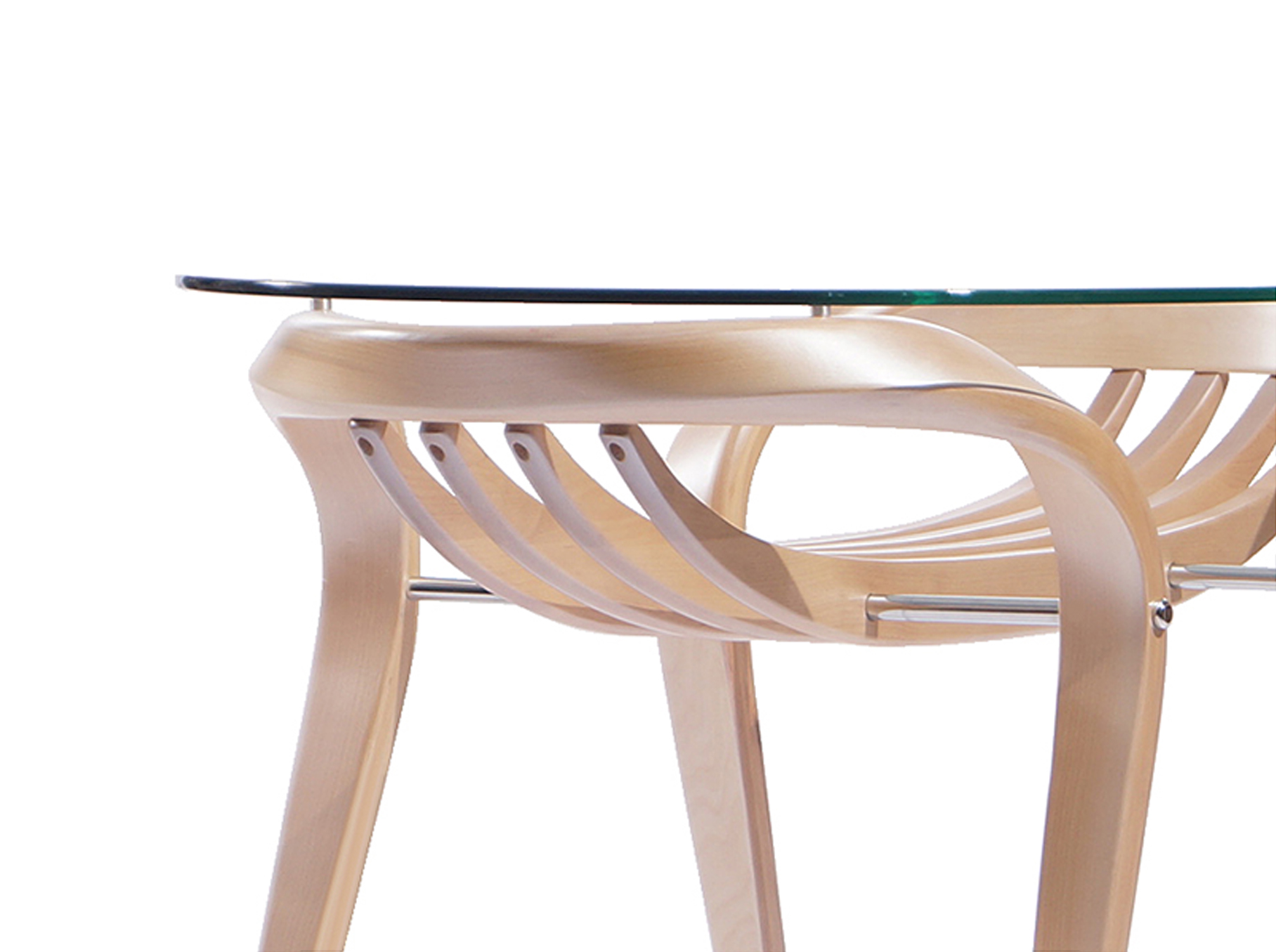 

Обеденный стол Apriori со стеклянной столешницей