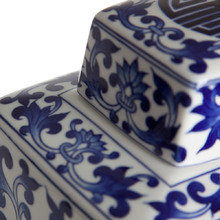 Фарфоровая ваза Loca Nera CHINESE PATTERN Фарфоровая ваза Loca Nera CHINESE PATTERN