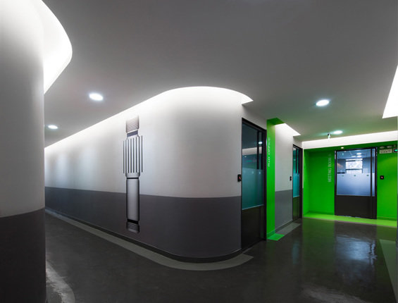Фотография: Офис в стиле Современный, Офисное пространство, Цвет в интерьере, Дома и квартиры – фото на INMYROOM