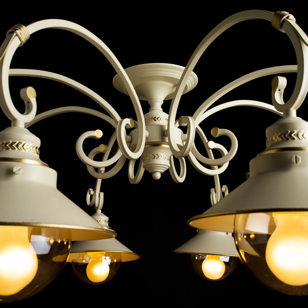 

Потолочная люстра Arte Lamp