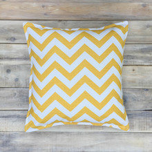 Подушка Yellow Zigzag из 100% хлопока Подушка Yellow Zigzag из 100% хлопока
