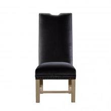 Lompret velvet chair Lompret velvet chair