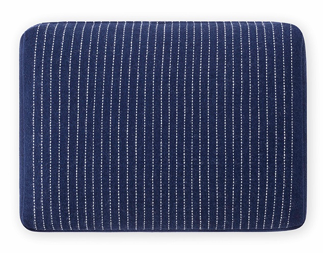 

Подушка Lan Indigo синего цвета