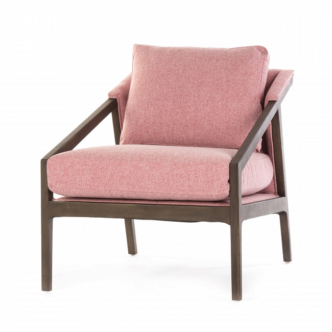 

Кресло Earl Chair розового цвета