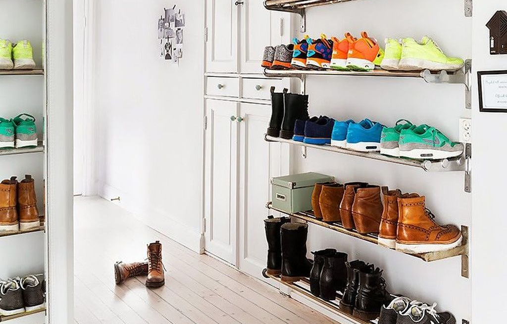 Как хранить обувь в маленькой квартире: 13 лучших идей — INMYROOM