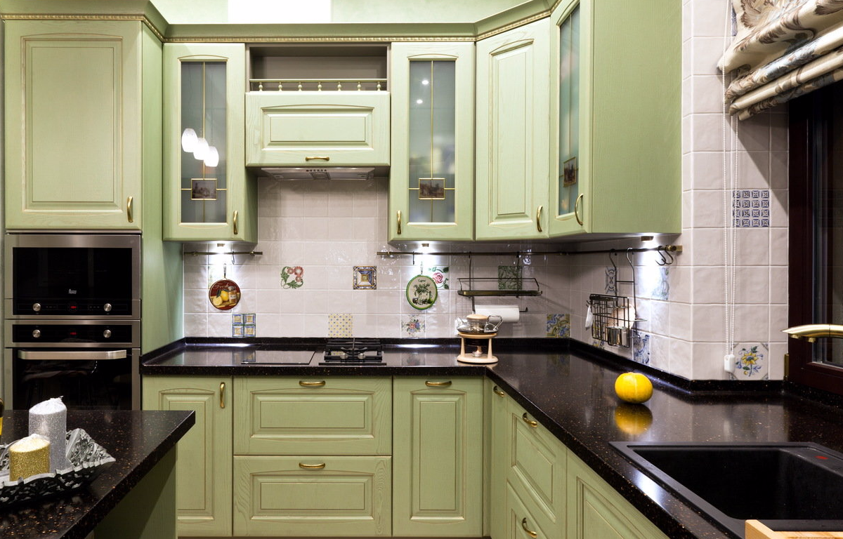 Кухня в частном доме: особенности планировки, дизайна, выбор стиля