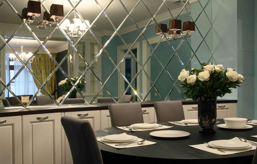 Зеркальная стена в интерьере: 34 фото дизайна гостиных, спален, кухонь и прихожих | фотодетки.рф