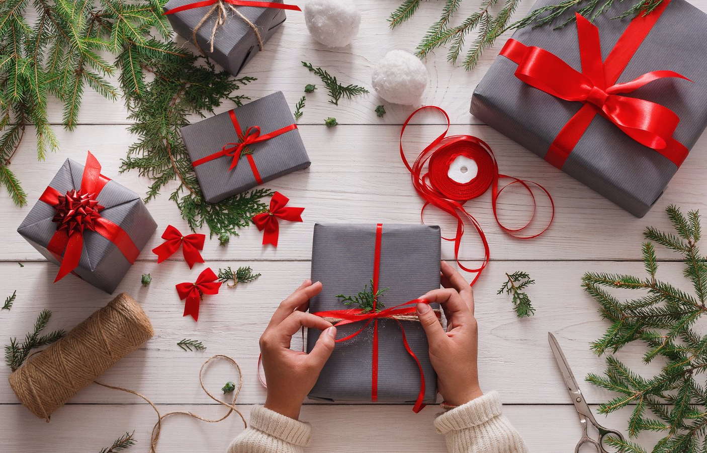 Простые идеи эффектной упаковки подарков на Новый год